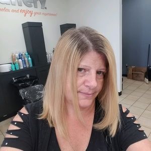 Meet your Posher, Colleen